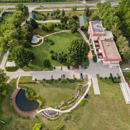 Arcanum 4* بيكيسكسابا