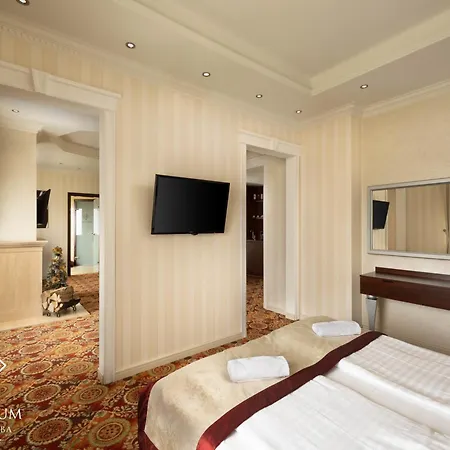 Arcanum Hotel 4*
