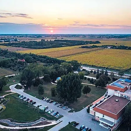 Arcanum Hotel